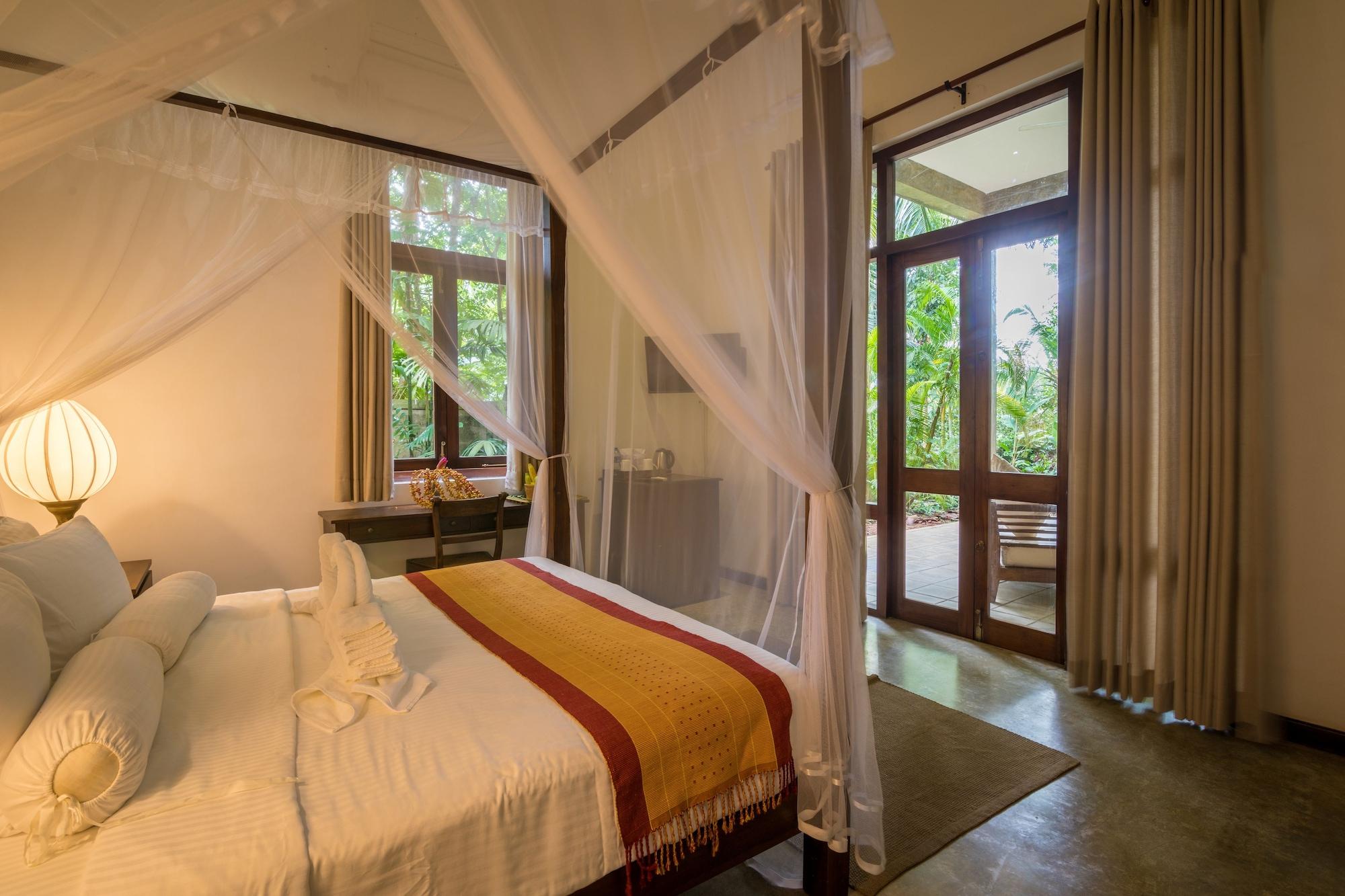 Roman Lake Ayurveda Boutique Resort - Level 1 Certified Ahungalla Dış mekan fotoğraf