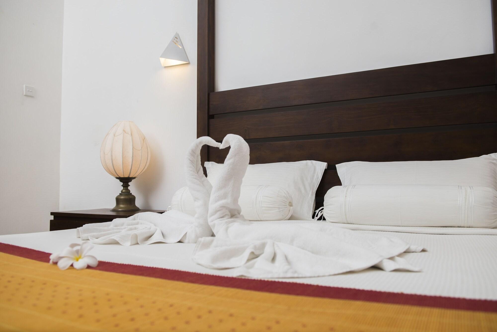 Roman Lake Ayurveda Boutique Resort - Level 1 Certified Ahungalla Dış mekan fotoğraf