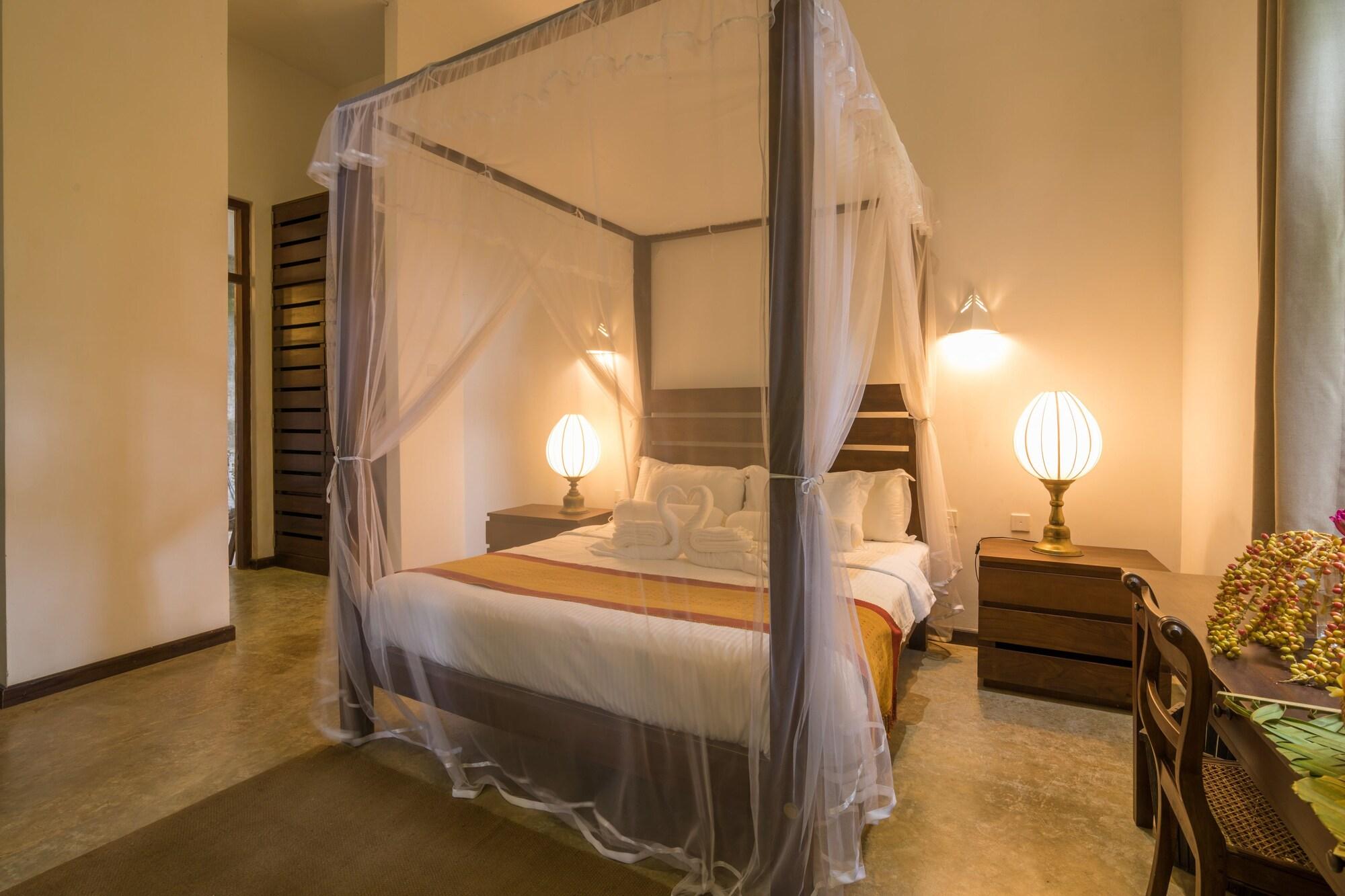 Roman Lake Ayurveda Boutique Resort - Level 1 Certified Ahungalla Dış mekan fotoğraf