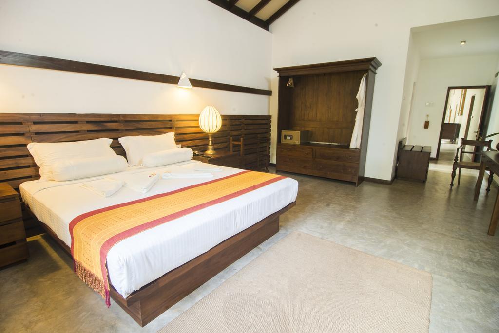 Roman Lake Ayurveda Boutique Resort - Level 1 Certified Ahungalla Dış mekan fotoğraf