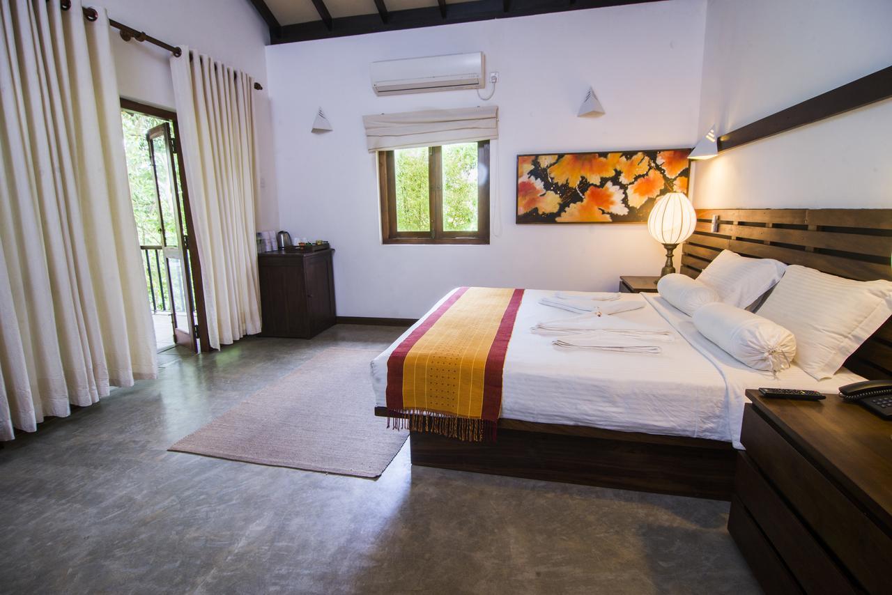 Roman Lake Ayurveda Boutique Resort - Level 1 Certified Ahungalla Dış mekan fotoğraf